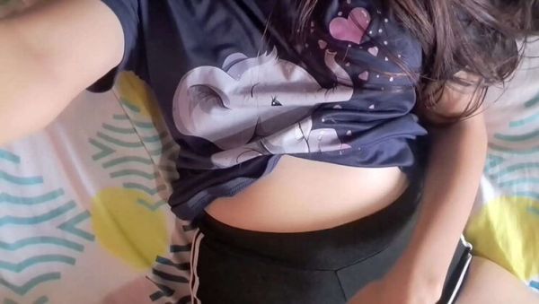 Colombian amateur Yuliethgomez1 solo play with big natural tits and huge ass in homemade bed video - porntry.com - Colombia on freevids.org