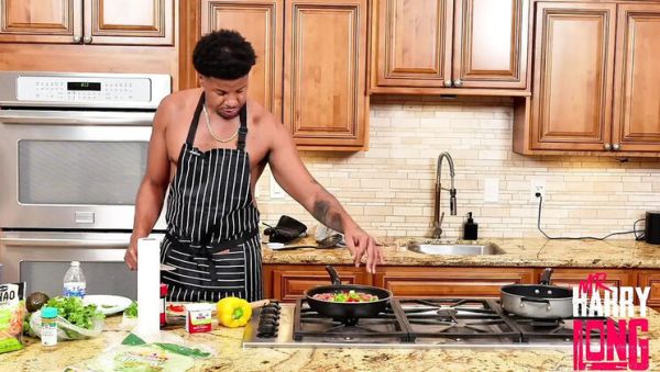 Asian MILF Kellie Shin Feeding & Fucking BBC in Kitchen - Cum in Mouth Blowjob - xxxfiles.com - Britain on freevids.org