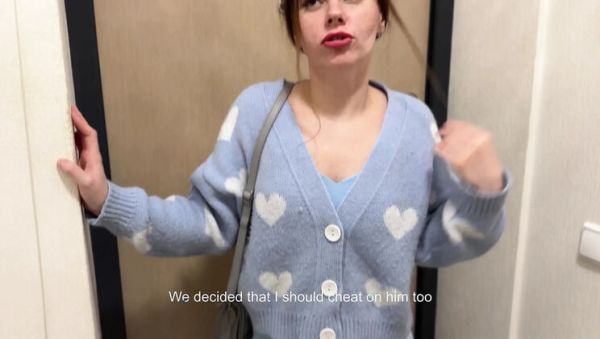 Russian Mommy Cheats On Friend With His Wife - Hot Blowjob & Doggy Style Fuck In 4K - veryfreeporn.com - Russia on freevids.org