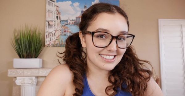 Fake boobs bouncing in a raunchy fuck fest on the couch - alphaporno.com on freevids.org