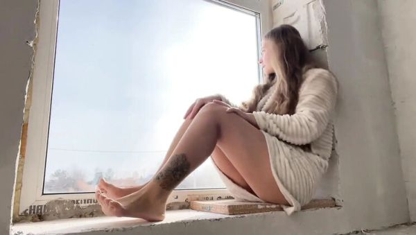 Stacy via Homemade: Amateur MILF with Big Tits Masturbates Her Wet Pussy at the Window - xxxfiles.com - Britain on freevids.org