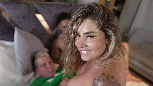 Hotwife Sara Blonde Gets Creampied Then Hard Fucked By Husband - Rough Threesome Sex - xxxfiles.com on freevids.org