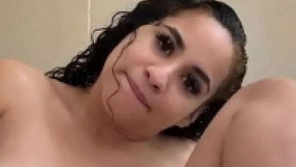 Princess Yaya Masturbates with Dildo and Squirts All Over - Homemade Latina Solo - veryfreeporn.com on freevids.org