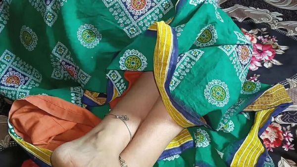 Cute Indian Desi Bhabhi Gets Ruthless Anal Fuck & Facial - Rough Hardcore Sex - porntry.com - India on freevids.org
