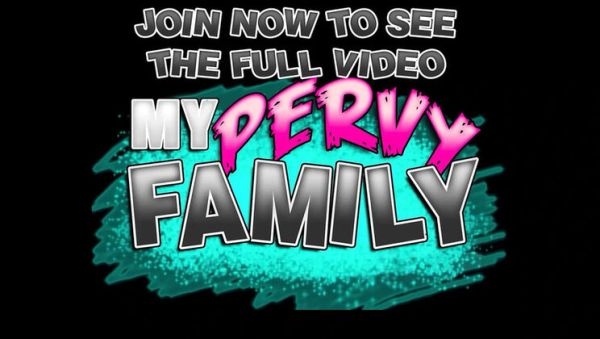 Melody Foxx Pillow Humping Stepsister Caught! Big Natural Tits Teen Fucked Hard in Bedroom - veryfreeporn.com - Britain on freevids.org