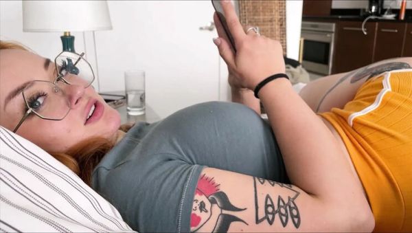 Redhead Step Sister Fucks Step Brother - Emma Magnolia & Alex Adams - Family Therapy Blowjob & Facial - veryfreeporn.com - Britain - Usa on freevids.org