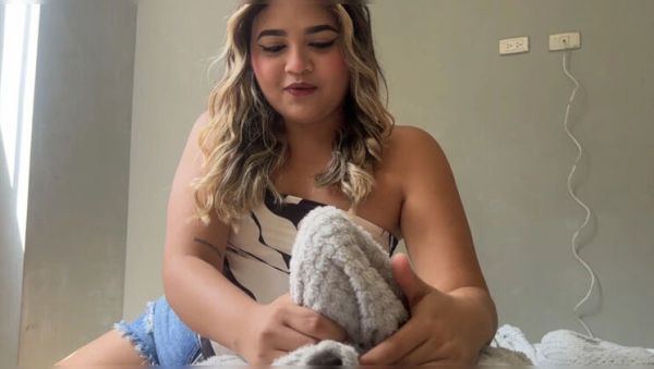 Stepsister sees my morning boner and swallows every drop of my cum - xxxfiles.com - Spain - Colombia on freevids.org
