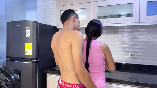 Stepson Pumps Horny Stepmom Hilary Palvin Hard After She Skips Chores - veryfreeporn.com - Spain - Colombia on freevids.org