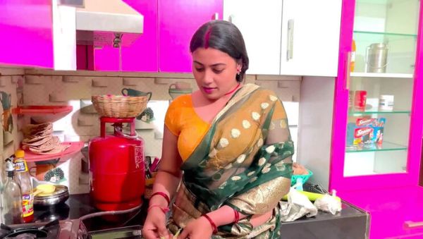 Hard Fucking My Stepmom while Stepdad is Away - Full Hindi Video (Hotty_ragini) - veryfreeporn.com - India on freevids.org