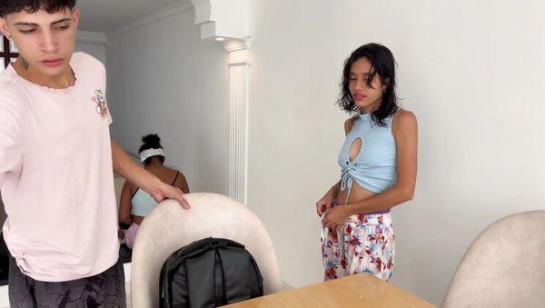 Maid Squirts & Gets Good Fuck From Husband Watching Wife Cuckold - porntry.com - Spain - Colombia on freevids.org