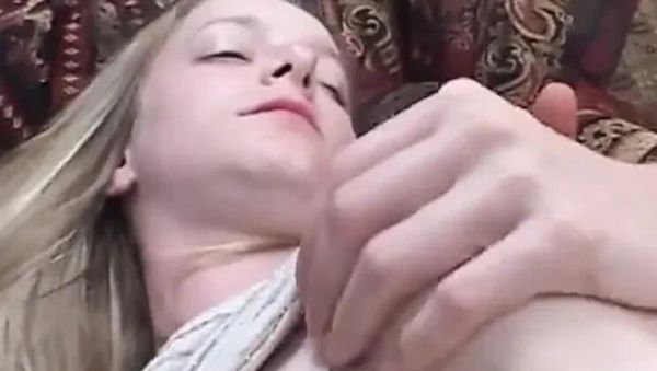 Horny Blonde Kandi Hart Gets Her Tight Pussy Filled By A Hard Pole - xxxfiles.com - Britain on freevids.org
