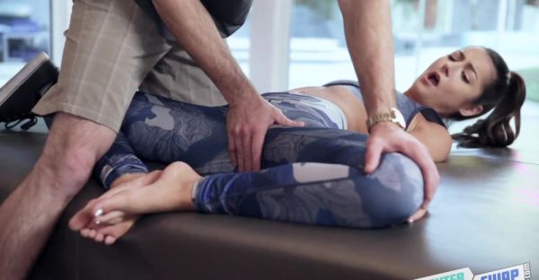 Lily and Romeo's wild ride in yoga pants - alphaporno.com on freevids.org