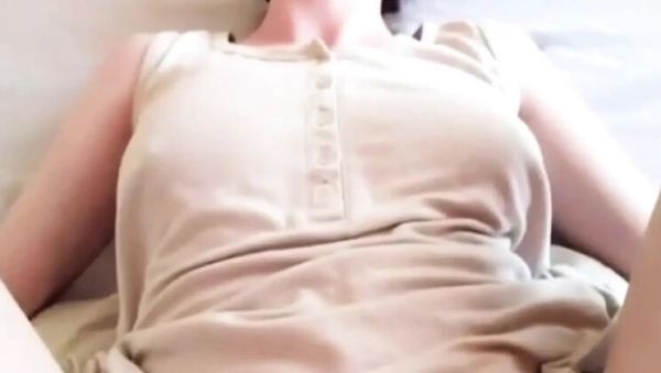 Cute Teen Fingered To Orgasm - German Teen Massage & Pillow Humping - xxxfiles.com on freevids.org