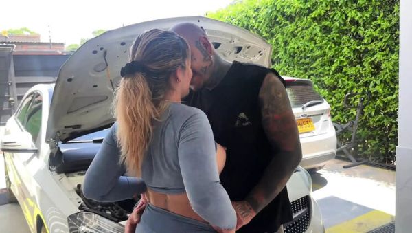 Juliana Rose Horny Colombian MILF Sucks Mechanic Cock Outdoor Blowjob & Rough Fucking - veryfreeporn.com - Spain - Colombia on freevids.org