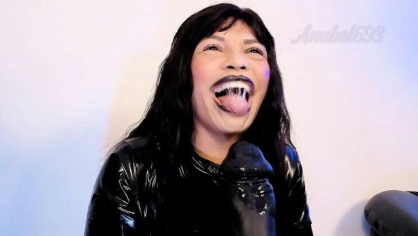 Anabel693 Sloppy Deep Throat & Mouth Cum Explosion with Huge 20 Inch Toy - xxxfiles.com on freevids.org