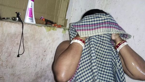 Deshi husband wife full sex video - Indian couple homemade anal riding with big natural tits - veryfreeporn.com - India on freevids.org