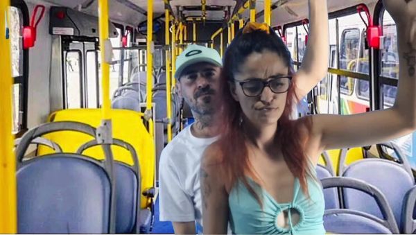 Public Transport Sex - Amateur Couple Fucking Doggy Style on Bus with Fanny Squirting - veryfreeporn.com - Brazil on freevids.org