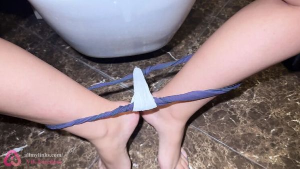 POV Close-Up Pussy Pee Compilation: Shaved & Unshaven Russian Girls in Lingerie - veryfreeporn.com - Russia on freevids.org