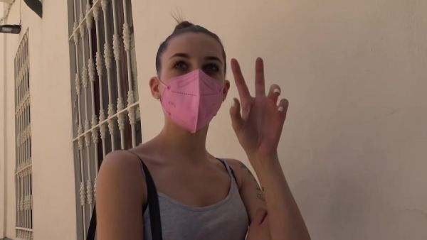 Anita no quiere irse sin que le den TRAS TRAS por el CULITO - hclips.com on freevids.org