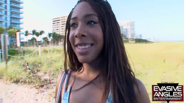Miami Phat Ass Retreat . He Takes Her Home And Pushes His Huge Dong Into Her Face And Cunt. We End Up With A Beautiful Facial Cumshot! - videomanysex.com on freevids.org