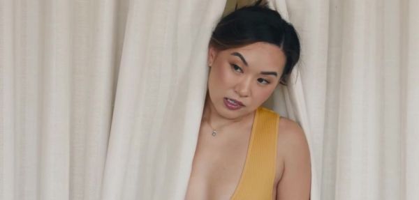 Asian Masseuse Kimmy Kimm Gives Massage - inxxx.com on freevids.org