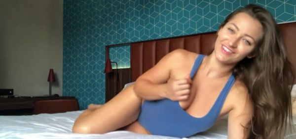 Dani Daniels . com - Hotel Room Bodysuit Masturbation - inxxx.com on freevids.org
