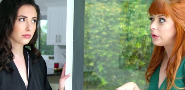 Brunette lesbian fucking her nosy redhead milf neighbor - inxxx.com on freevids.org