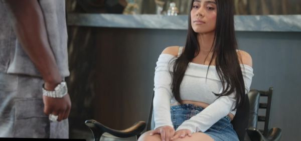 BLACKED Stacked BBC-Queen Violet Myers Takes On Three Massive Dicks - inxxx.com on freevids.org