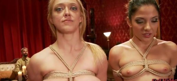 Big Tits Blonde Vs Petite Cocksucker - inxxx.com on freevids.org