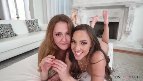 Amirah Adara And Kendra Cole In Sexy Feet Licking With Inked - videomanysex.com on freevids.org