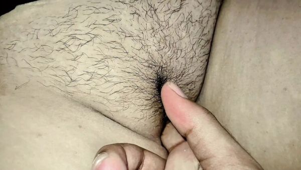 Ivy Brooks' Magic Fingers Make Her Shake and Scream with Intense Orgasm Control - xxxfiles.com - India on freevids.org