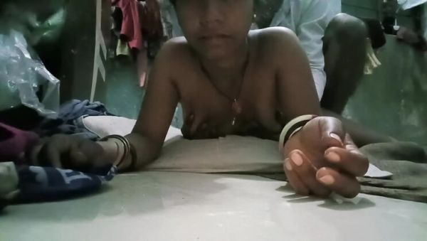 Desi Hot Indian Bhabhi Sexy Super Video - xxxfiles.com - India on freevids.org