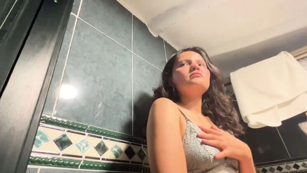I help my sexy assistant loosen up her tight pussy before we fuck - xxxfiles.com - Spain on freevids.org