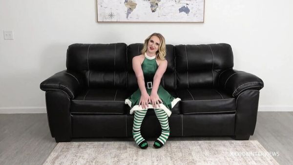 Petite Blonde Teen Ayla Vixen Takes Anal and Swallows Creampie - xxxfiles.com - Britain on freevids.org