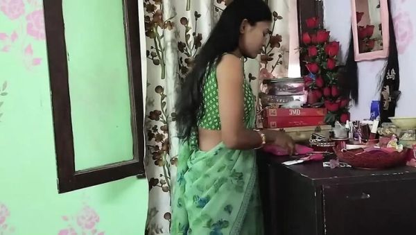 Angry Big Sister Fucks Me in One Bed – Full Hindi Audio Desi Sex - xxxfiles.com - India - Indonesia on freevids.org