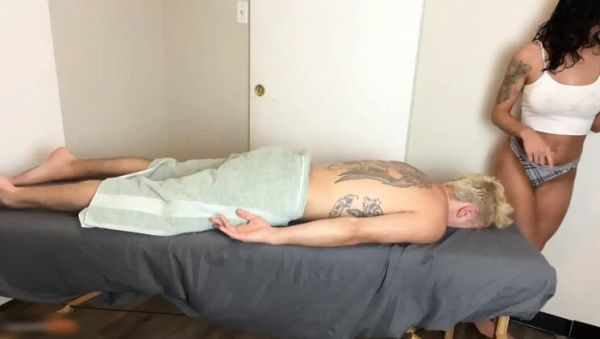 Naughty MILF Massage Therapist Rides a Huge Cock until He Cums Deep inside Her - Amateur Couple - xxxfiles.com on freevids.org