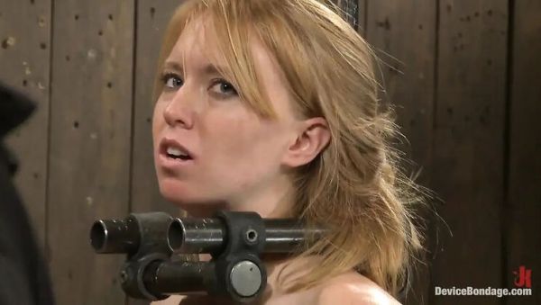 Isis Love and Jessie Cox Dominate Redhead Ami Emerson With Bondage and Fingering - veryfreeporn.com - Britain on freevids.org