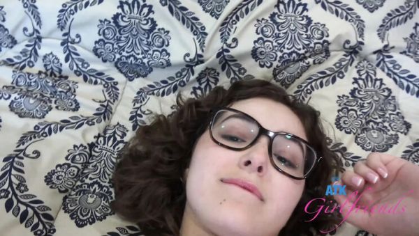 Leana Lovings Virtual Date with a Twist - POV Blowjob and Creampie - veryfreeporn.com - Britain on freevids.org