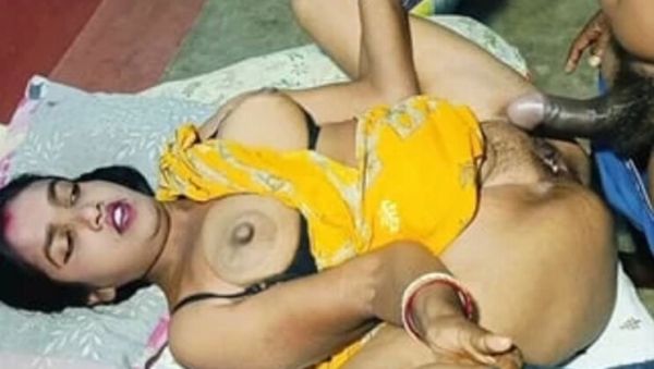 Horny Indian Bhabhi Gets Hard Fucked by Devar on Anniversary - veryfreeporn.com - Britain - India on freevids.org