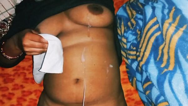 Bhabhi's Huge Natural Tits Covered in Cum After Steamy Homemade Sex - porntry.com - India on freevids.org
