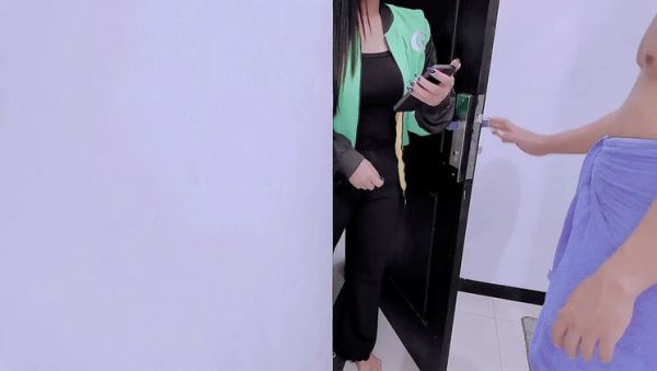 Beautiful Teen With Huge Natural Tits Gets Creampied At Her Wedding Reception - veryfreeporn.com - Indonesia on freevids.org