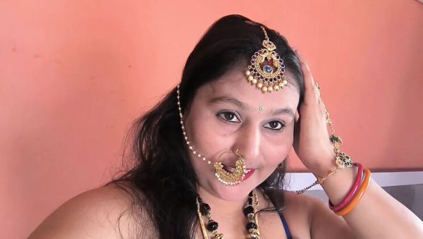 Huge Boobs Indian MILF Gets Rough Anal Fuck - veryfreeporn.com - India on freevids.org