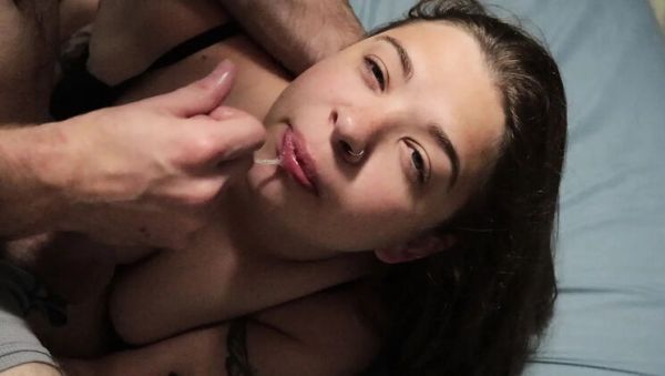 Big Tits Amateur Gets Fucked Raw and Takes a Facial - veryfreeporn.com - Usa on freevids.org