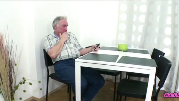 Terra Sweet's Amateur BBC Cuckold - Cheating Wife Gangbang with Friend - veryfreeporn.com - Czech Republic on freevids.org