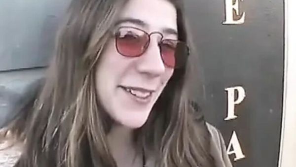 Horny Vintage Hippie With Bushy Hairy Pussy Gets Off Close-Up - porntry.com - Britain on freevids.org