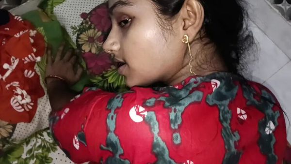 Desi Bhabhi Sucks And Rides Hard Until Cumshot - porntry.com - India on freevids.org