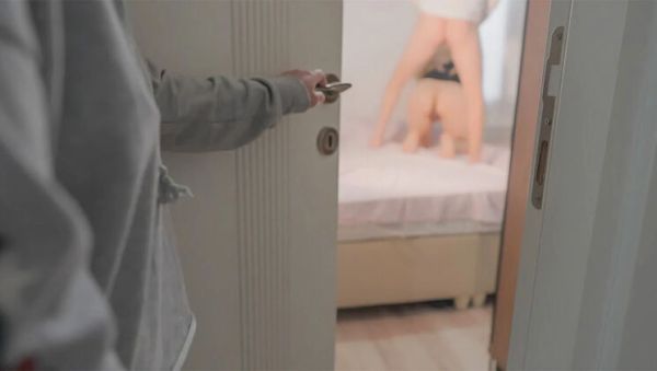 Stepdad Catches Stepdaughter Fucking Stepmom - Homemade Threesome - veryfreeporn.com - Turkey on freevids.org