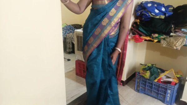 Apple Baby & Pushpa Valli Hot Housewife Romance With Pattu Saree – Indian Licking & Closeup Romantic Role Play - porntry.com - India on freevids.org
