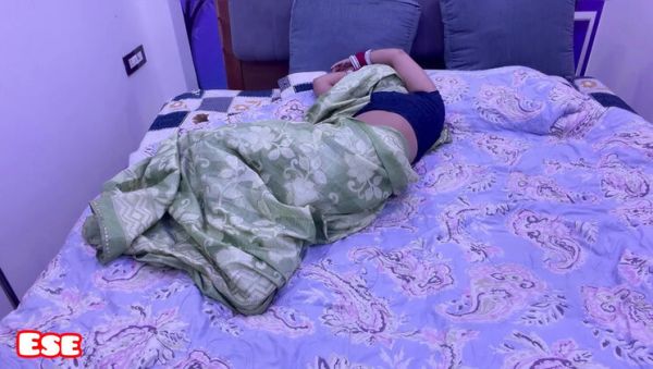 Horny Aunty's Big Tits Get Grabbed From Behind And Fucked Hard - veryfreeporn.com - India on freevids.org