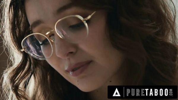 Guidance Counselor Tricks Student Into Sex For Help - Leana Lovings - porntry.com - Britain on freevids.org